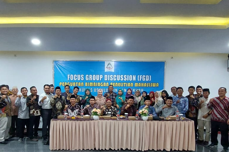 PERKUAT METODOLOGI PENELITIAN, DOSEN PRODI IQT HADIRI FGD ORIENTASI PENELITIAN MAHASISWA