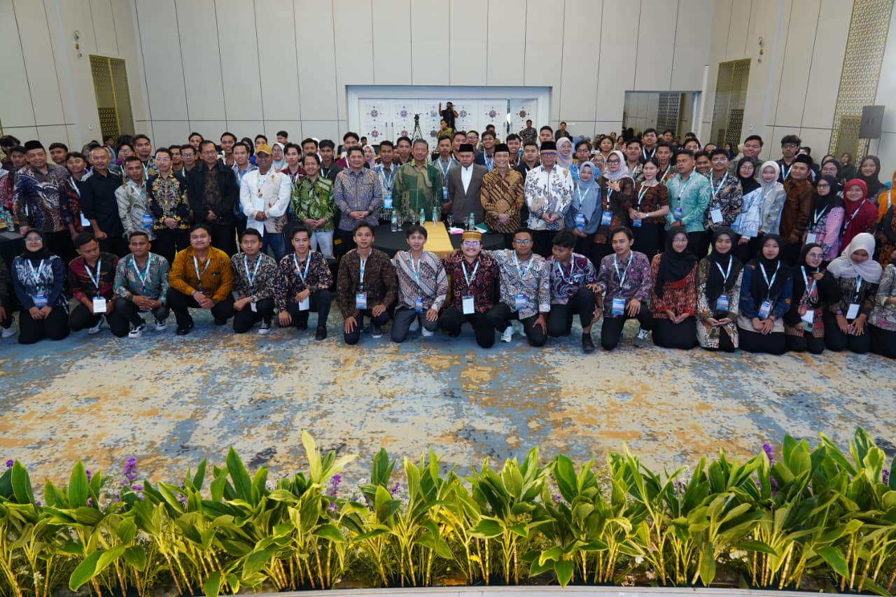 MAHASISWA IQT UIN MADURA LOLOS AKMINAS 2025, HARUMKAN NAMA KAMPUS DI KANCAH NASIONAL